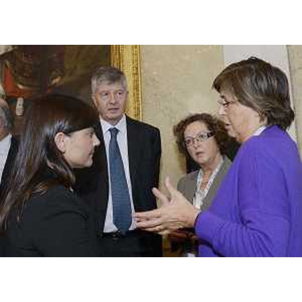 Debora Serracchiani (Presidente Friuli Venezia Giulia), Gabriele Galateri di Genola (Presidente Assicurazioni Generali), Tamara Blazina (Deputata) e Mercedes Bresso (Vicepresidente Comitato delle Regioni della UE) nella sede della Regione FVG. (Trieste 11/10/13)