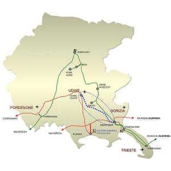 Tracciato dei 40 chilometri di elettrodotto a 380kV tra Udine Ovest e Redipuglia. Progetto Terna Rete Italia S.p.A.