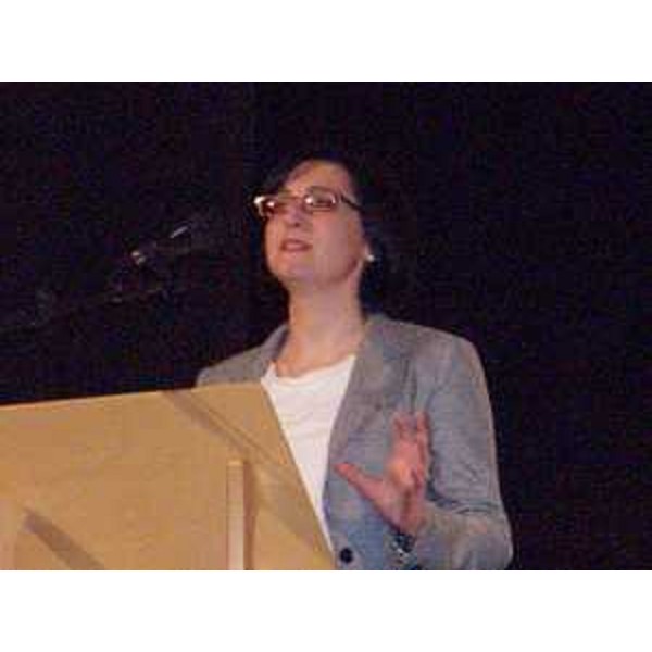 Sara Vito (Assessore regionale Ambiente ed Energia) interviene al congresso dell'ADVS-Associazione Donatori Volontari di Sangue di Gorizia. (Grado 20/10/13)