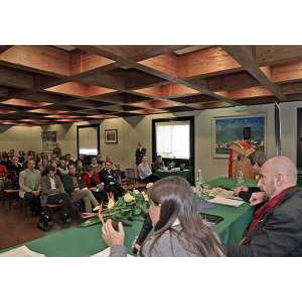 Debora Serracchiani (Presidente Friuli Venezia Giulia) al convegno "Creare lavoro per rilanciare la crescita: priorità alle politiche industriali per rimodernare il manifatturiero friulano", promosso da CGIL Udine. (Tricesimo 24/10/13)