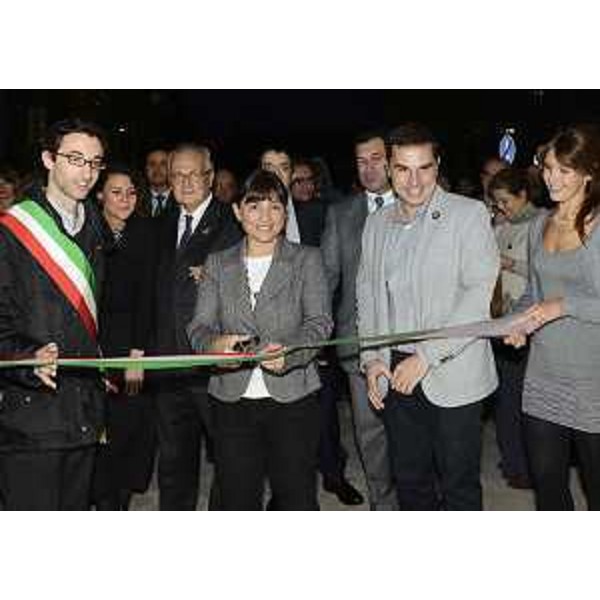 Debora Serracchiani (Presidente Friuli Venezia Giulia) all'inaugurazione di Factory Banca Manzano. (Manzano 25/10/13)