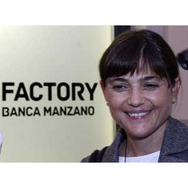 Debora Serracchiani (Presidente Friuli Venezia Giulia) all'inaugurazione di Factory Banca Manzano. (Manzano 25/10/13)