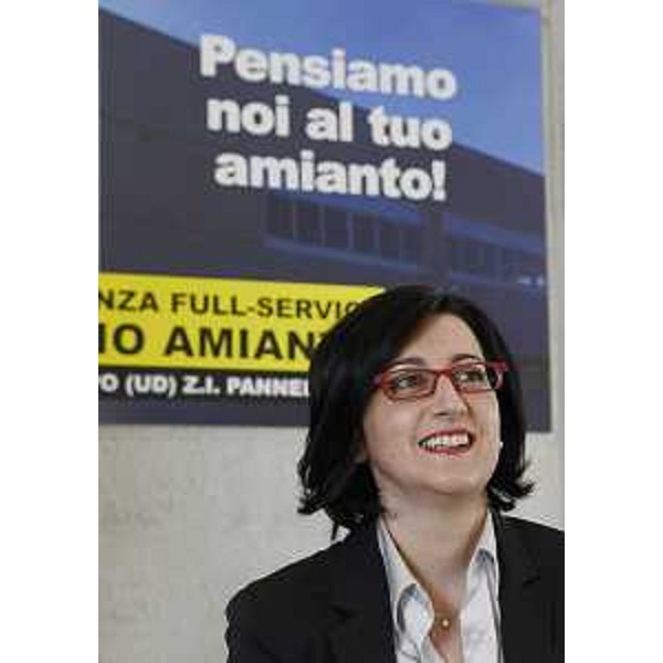 Sara Vito (Assessore regionale Ambiente ed Energia) all'inaugurazione del nuovo Centro Raccolta e Smaltimento Amianto della "Friulana Ambientale". (Codroipo 26/10/13)