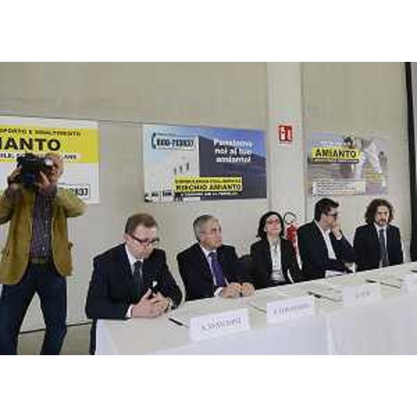 Sara Vito (Assessore regionale Ambiente ed Energia) all'inaugurazione del nuovo Centro Raccolta e Smaltimento Amianto della "Friulana Ambientale". (Codroipo 26/10/13)