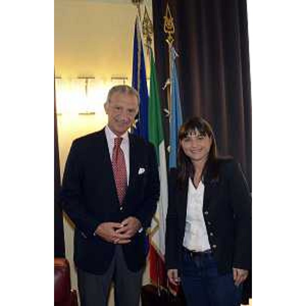 Vincenzo Petrone (Presidente Fincantieri S.p.A.) e Debora Serracchiani (Presidente Friuli Venezia Giulia), nella sede del Consiglio regionale. (Trieste 30/10/13)