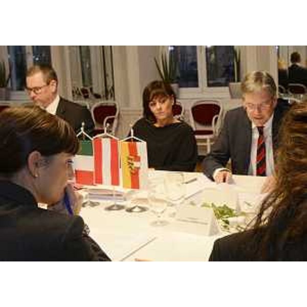 Secondo vertice bilaterale tra Debora Serracchiani (Presidente Friuli Venezia Giulia) e Peter Kaiser (Governatore Land Carinzia). (Klagenfurt 31/10/13)