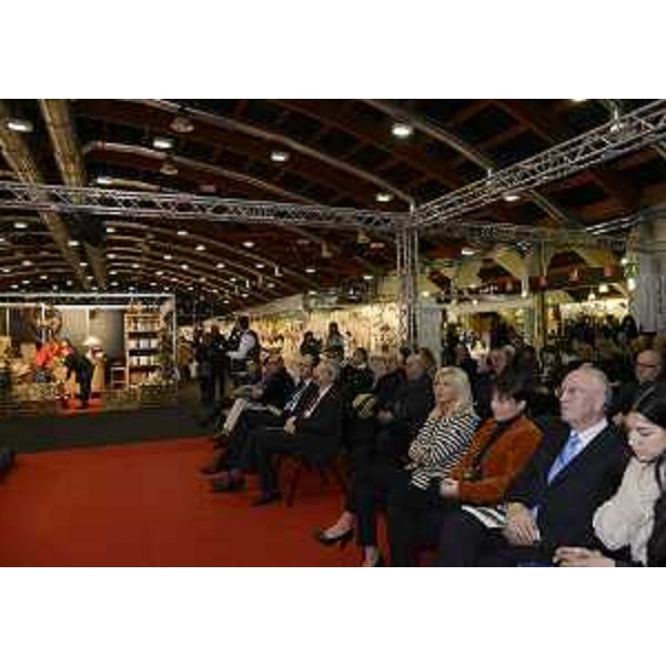 Luisa De Marco (Presidente Udine e Gorizia Fiere) e Debora Serracchiani (Presidente Friuli Venezia Giulia) all'inaugurazione di Ideanatale 2013. [Torreano di Martignacco (UD) 14/11/13]