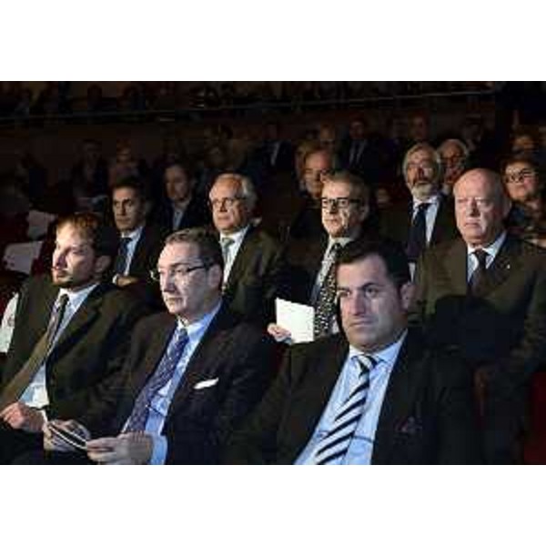 Cristiano Shaurli (Consigliere regionale), Sergio Bolzonello (Vicepresidente FVG e assessore regionale Attività produttive, Commercio, Cooperazione, Risorse agricole e forestali) e Franco Iacop (Presidente Consiglio regionale) alla LX Premiazione del Lavoro e Progresso economico, al Teatro Nuovo. (Udine 18/11/13)