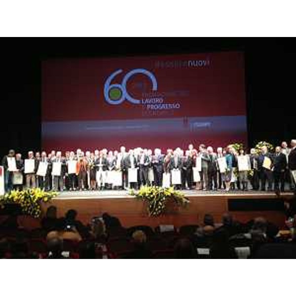 Autorità e premiati alla LX Premiazione del Lavoro e Progresso economico, al Teatro Nuovo. (Udine 18/11/13)