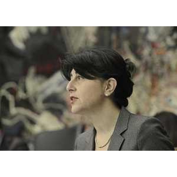Mariagrazia Santoro (Assessore regionale Infrastrutture, Mobilità, Pianificazione territoriale, Lavori pubblici, Università) durante i lavori del Consiglio regionale del FVG. (Trieste 20/11/13)
