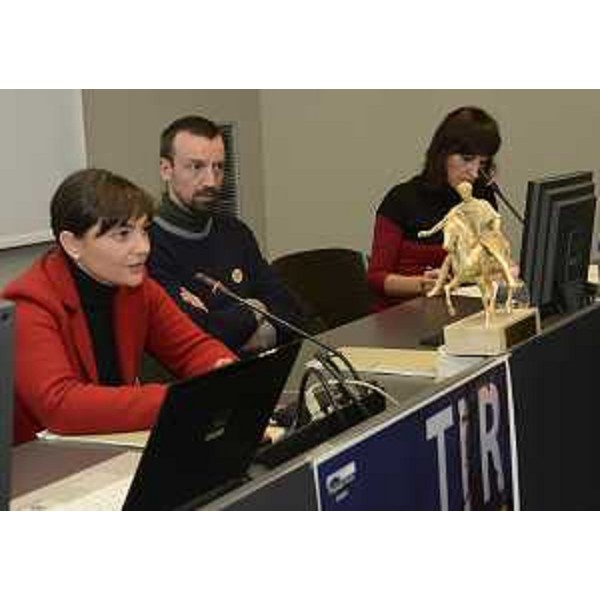 Debora Serracchiani (Presidente Friuli Venezia Giulia), Alberto Fasulo (Regista) e Sabrina Baracetti (Tucker Film) alla conferenza stampa su "TIR", pellicola che ha vinto il Marc'Aurelio d'Oro al Festival del Film di Roma. (Trieste 22/11/13)