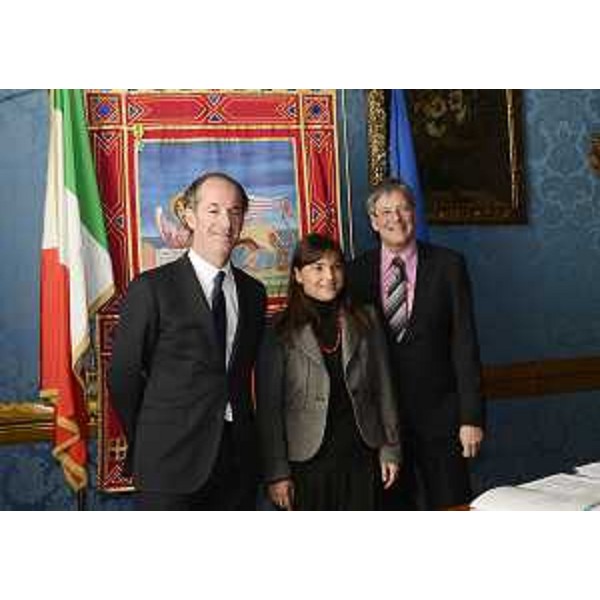 Luca Zaia (Presidente Veneto), Debora Serracchiani (Presidente Friuli Venezia Giulia) e Peter Kaiser (Governatore Land Carinzia) a Palazzo Balbi per la II Assemblea del GECT "Euregio Senza Confini" - Venezia 25/11/2013