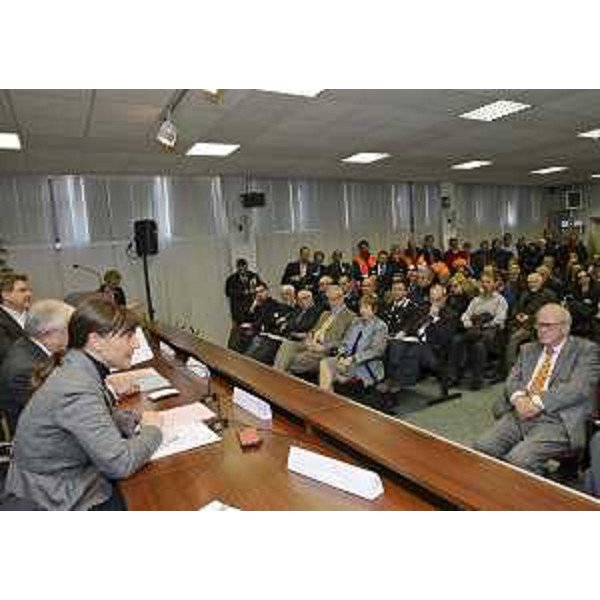 Debora Serracchiani (Presidente Friuli Venezia Giulia) interviene alla presentazione dell'asse autostradale A34 Villesse-Gorizia, nella sede dell'Autoporto SDAG - Gorizia 27/11/2013