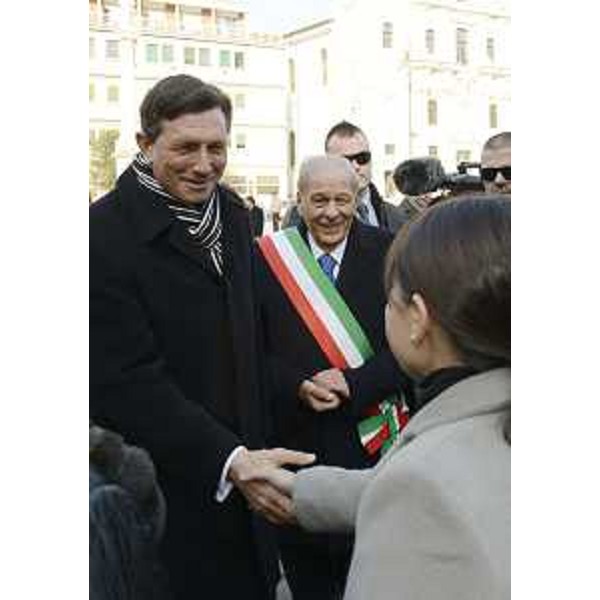 Borut Pahor (Presidente Repubblica di Slovenia) saluta Debora Serracchiani (Presidente Friuli Venezia Giulia) - Gorizia 06/12/2013