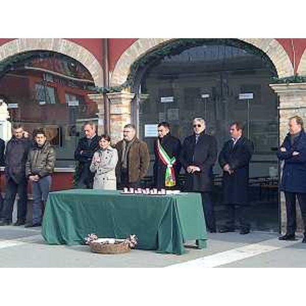 Debora Serracchiani (Presidente Friuli Venezia Giulia) per il LXII anniversario di costituzione della Cooperativa Pescatori "San Vito", la quarantaduesima celebrazione della Cooperazione peschereccia maranese e la Giornata del Ringraziamento - Marano Lagunare 08/12/2013