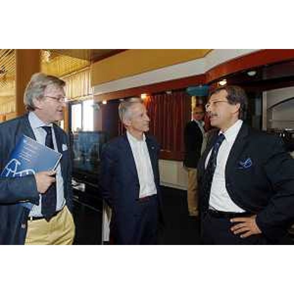 Riccardo Illy (Presidente Regione Friuli Venezia Giulia), Snaidero e Lupo all'assise di Confindustria Alberghi a Lignano. (Lignano 26/05/07)
