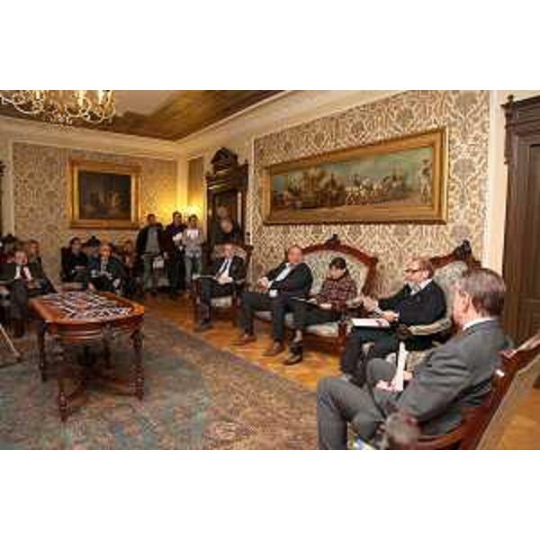 Sergio Bolzonello (Assessore regionale Attività produttive), Roberto Cosolini (Sindaco Trieste), Debora Serracchiani (Presidente Friuli Venezia Giulia) e Loris Tramontin (Presidente Azalea Promotion) alla presentazione de "I grandi concerti in Friuli Venezia Giulia. Anteprima 2014", in Municipio - Trieste 13/12/2013