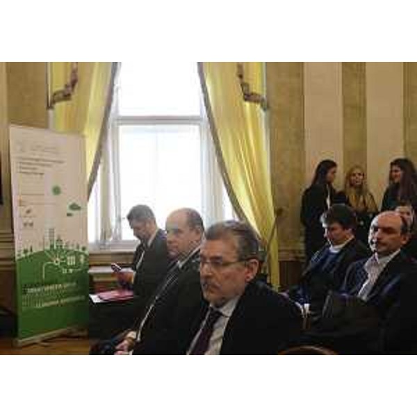 I consiglieri regionali Vittorino Boem e Alessandro Colautti al convegno "La governance in Friuli Venezia Giulia, un diverso approccio allo sviluppo di un'economia sostenibile - Governance regionale e coinvolgimento degli stakeholder locali" - Trieste 17/12/2013
