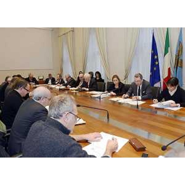 Tavolo di concertazione con Debora Serracchiani (Presidente Friuli Venezia Giulia), Sergio Bolzonello (Vicepresidente FVG e assessore regionale Attività produttive) e parti sociali - Trieste 17/12/2013