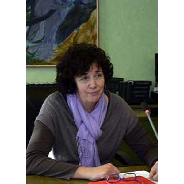 Loredana Panariti (Assessore regionale Pari Opportunità e Politiche giovanili) alla presentazione del "Progetto regionale di prevenzione e contrasto al fenomeno del bullismo omofobico: rilevazione del problema, strategie d'intervento e attività di formazione" - Trieste 19/12/2013