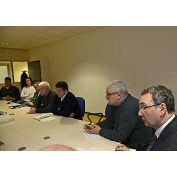Sergio Bolzonello (Vicepresidente FVG e assessore regionale Risorse agricole e forestali) durante l'incontro con i vertici e i rappresentanti sindacali di Latterie Friulane - Udine 23/12/2013
