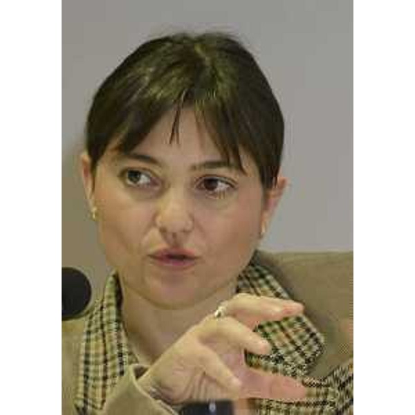 Debora Serracchiani (Presidente Friuli Venezia Giulia) durante la conferenza stampa di fine anno - Udine 23/12/2013