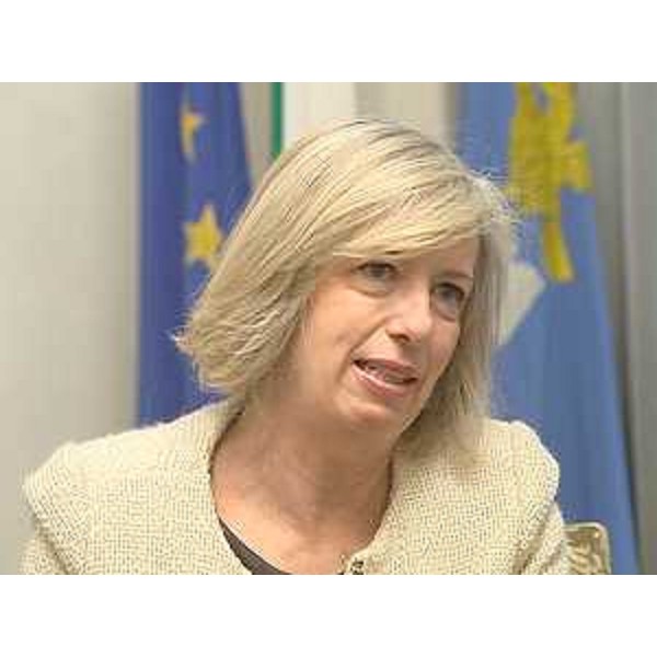Stefania Giannini (Presidente Delegazione parlamentare italiana presso Assemblea parlamentare InCE-Iniziativa Centro Europea) nella sede della Regione FVG - Trieste 10/01/2014