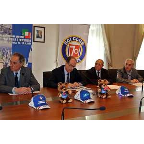 Gianni Torrenti (Assessore regionale Sport), Roberto Andreassich ( presidente Sci Club 70)e Livio Manzin (past president Sci Club 70) alla presentazione del calendario di eventi organizzati dallo Sci Club 70 di Trieste - Trieste 21/01/2014
