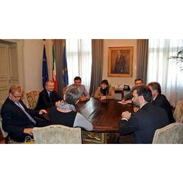 Debora Serracchiani (Presidente Friuli Venezia Giulia) e Michael Thamm (amministratore delegato di Costa Crociere) durante l'incontro avvenuto a Trieste - Trieste 21/01/2014