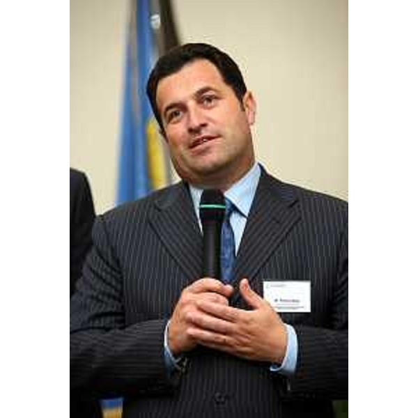 Franco Iacop (Assessore regionale Relazioni internazionali, comunitarie e Autonomie locali) apre la "Casa comune del FVG" al Cantone di Sarajevo (Bosnia). (Bruxelles 07/06/07) 