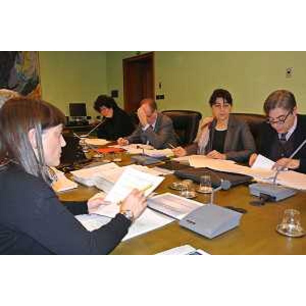 Debora Serracchiani (Presidente Friuli Venezia Giulia), Loredana Panariti (Lavoro), Gianni Torrenti (Cultura), Mariagrazia Santoro (Infrastrutture) e Francesco Peroni (Finanze, Patrimonio, Coordinamento e Programmazione Politiche economiche e comunitarie - Trieste 31/01/2014