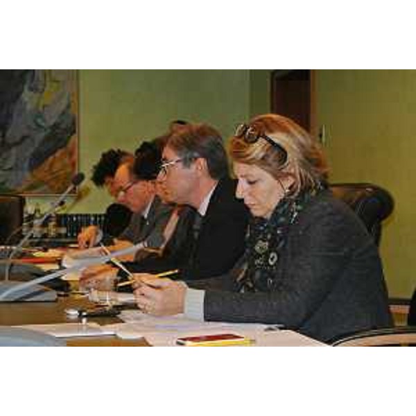 Gli asessori Maria Sandra Telesca (Salute, Integrazione socio-sanitaria, Politiche sociali e Famiglia), Francesco Peroni (Finanze, Patrimonio, Coordinamento e Programmazione Politiche economiche e comunitarie), Mariagrazia Santoro (Infrastrutture), Gianni Torrenti (Cultura) e Loredana Panariti (Lavoro) - Trieste 31/01/2014