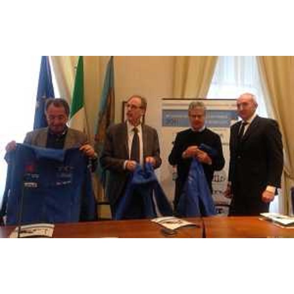 Gianni Torrenti (assessore regionale Sport) con Francesco Cipolla (vicepresidente CONI, Manlio Petris (direttore di Promotur) e Paolo Tavian (presidente Comitato organizzatore) alla conferenza stampa di presentazione degli eventi dedicati nel 2014 allo sci paralimpico – Trieste 03/02/2014