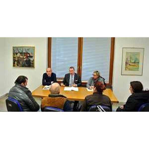 Sergio Bolzonello (vicepresidente Friuli Venezia Giulia ed assessore Attività produttive, Commercio, Cooperazione, Risorse agricole e forestali) durante l'incontro con una delegazione del movimento spontaneo 9 Dicembre di Orcenico - Trieste 07/0/2014