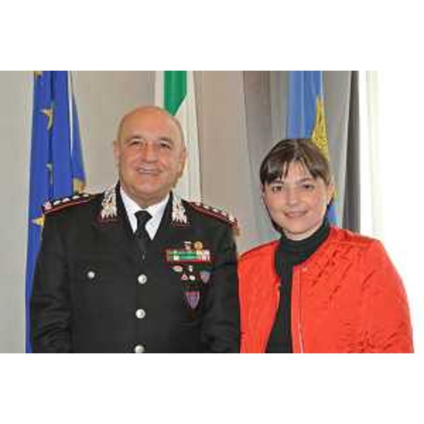 Giuseppe Rositani (Generale di Corpo d'Armata, comandante interregionale Carabinieri "Vittorio Veneto") e Debora Serracchiani (Presidente Friuli Venezia Giulia) - Trieste 21/02/2014
