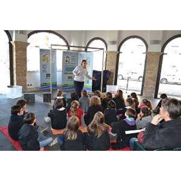 Laboratorio didattico sul ciclo dell'acqua a conclusione del Progetto europeo SHAPE, nella sala della Vecchia Pescheria - Marano Lagunare 28/02/2014