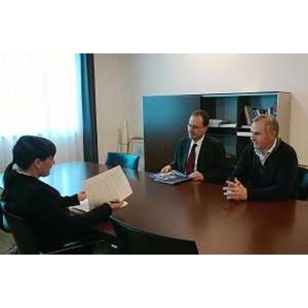 Debora Serracchiani (Presidente Friuli Venezia Giulia) incontra Emilio Pietrelli e Fabrizio Ossani (Presidente e direttore Gruppo Federtrasporti) - Udine 04/03/2014