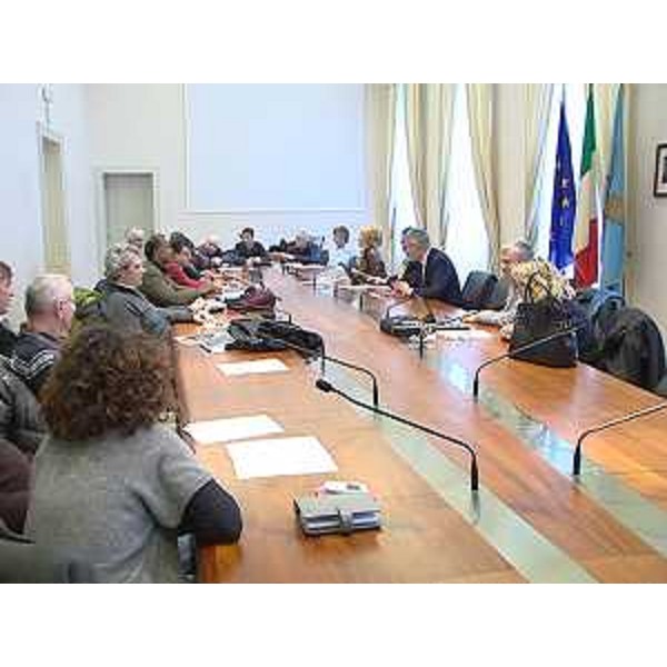 Riunione per l'accordo sul sistema delle relazioni sindacali dell'area non dirigenziale del personale della Regione FVG, con Paolo Panontin (Assessore regionale Funzione pubblica) - Trieste 04/03/2014