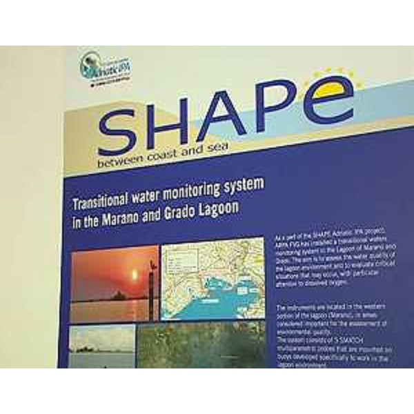 Il convegno "Stato delle acque della Laguna di Marano e Grado. L'impatto dei dragaggi e il nuovo sistema di monitoraggio in continuo del Progetto europeo SHAPE", alla Pescheria Vecchia - Marano Lagunare 05/03/2014