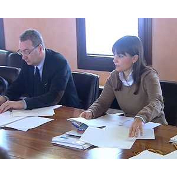 Sergio Bolzonello (Vicepresidente FVG e Assessore regionale Attività produttive, Commercio, Cooperazione, Risorse agricole e forestali) e Debora Serracchiani (Presidente Friuli Venezia Giulia) durante la riunione della Giunta regionale - Pordenone 07/03/2014