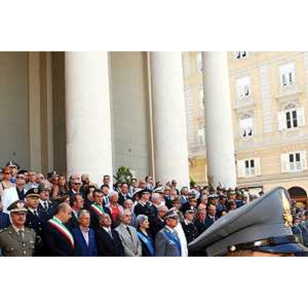 Riccardo Illy (Presidente Regione Friuli Venezia Giulia) e Fabrizio Lisi (Generale, Comandante regionale della Guardia di Finanza) alla cerimonia per il 233° anniversario di fondazione della Guardia di Finanza, a Trieste. (Trieste 26/06/07)