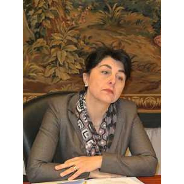 Mariagrazia Santoro (Assessore regionale Infrastrutture, Mobilità, Pianificazione territoriale, Lavori pubblici, Università) durante la riunione della Giunta regionale - Trieste 14/03/2014