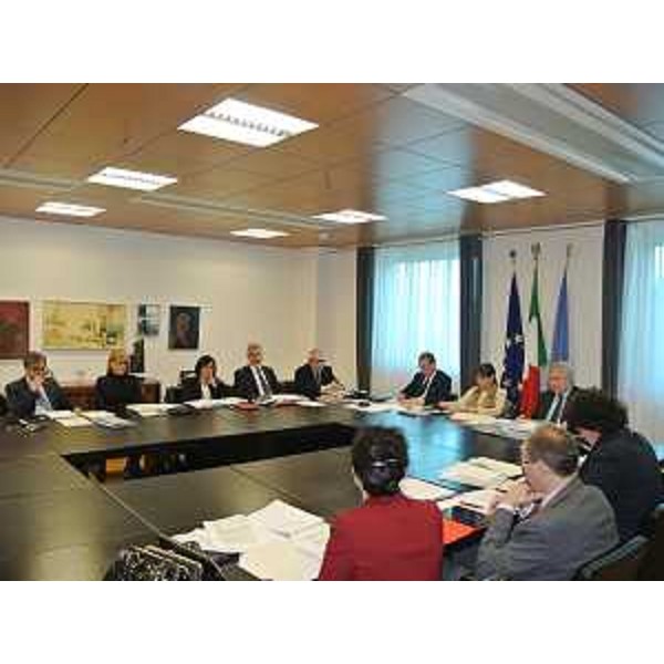 Riunione della Giunta regionale del Friuli Venezia Giulia presieduta dalla presidente Debora Serracchiani, nella sede regionale di via Sabbadini - Udine 21/03/2014