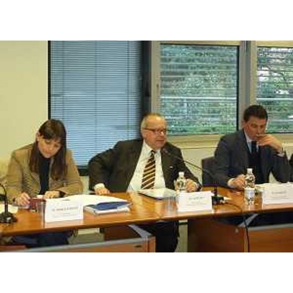 Debora Serracchiani (Presidente Friuli Venezia Giulia) con Michelangelo Agrusti e Paolo Candotti (Presidente e direttore generale Unione Industriali Pordenone) - Pordenone 24/03/2014