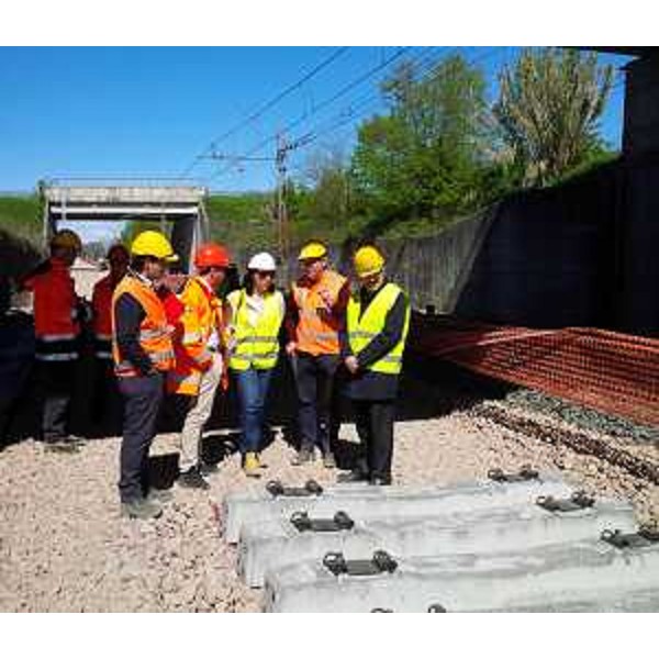 Carlo De Giuseppe (Direttore territoriale produzione Friuli Venezia Giulia di RFI), Mariagrazia Santoro (Assessore regionale Infrastrutture) e Furio Honsell (Sindaco Udine) in sopralluogo ai lavori per il riassetto del nodo ferroviario - Udine 16/04/2014