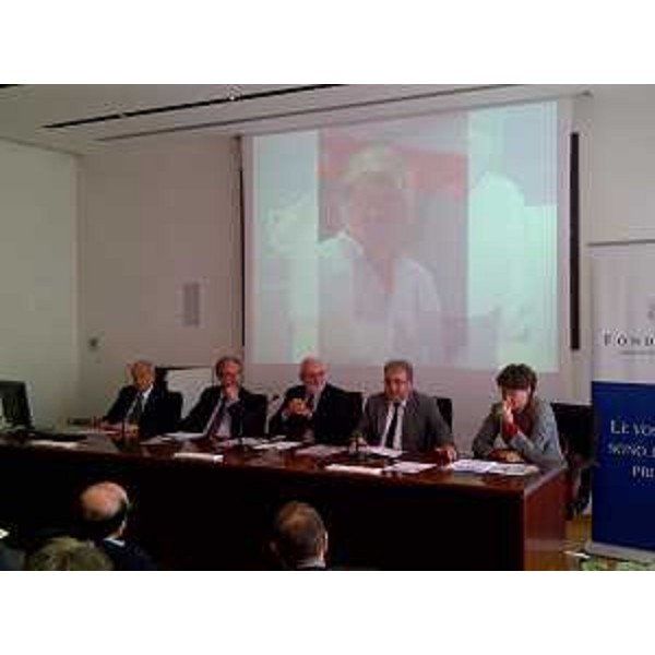 Gianni Torrenti (Assessore regionale Cultura) alla presentazione della X edizione del Festival "èStoria" - Gorizia 18/04/2014