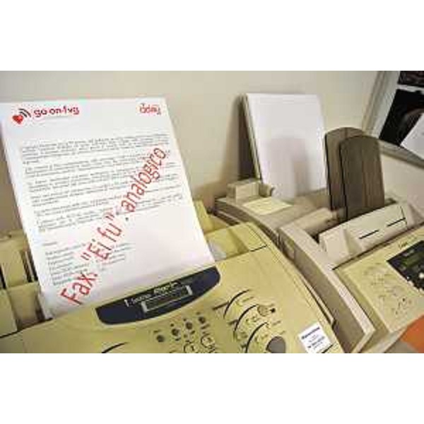 Uno dei fax dismessi all'ARPA-Agenzia Regionale per la Protezione dell'Ambiente nel Digital-Day (D-Day) di Go On FVG - Palmanova 05/05/2014
