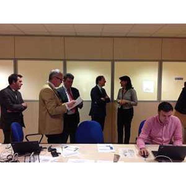 Attivazione dell'app OTPfvg sullo smartphone di Agostino Maio (Capo Gabinetto Presidenza Regione), presenti Angelo Rughetti (Sottosegretario Semplificazione e Pubblica Amministrazione) e Mariagrazia Santoro (Assessore regionale Infrastrutture) - Udine 05/05/2014