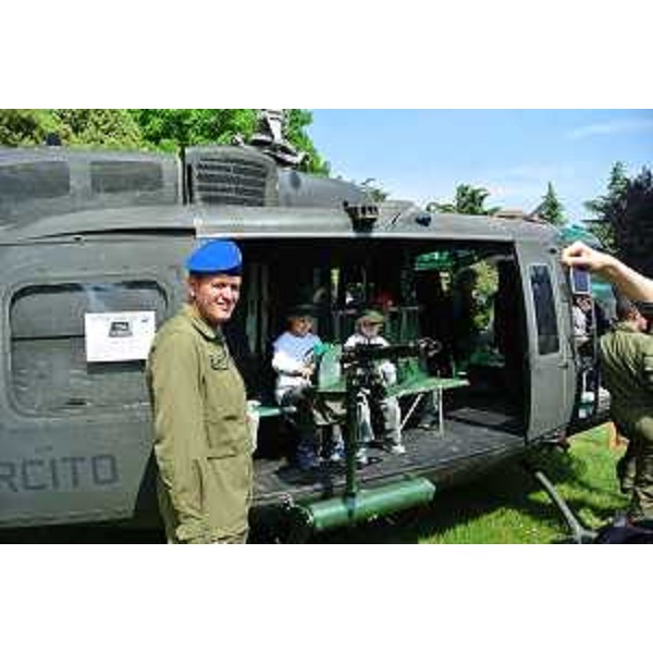 Allestimenti d'arma nella Cittadella dell'ottantasettesima Adunata nazionale degli Alpini, in parco Galvani - Pordenone 09/05/2014