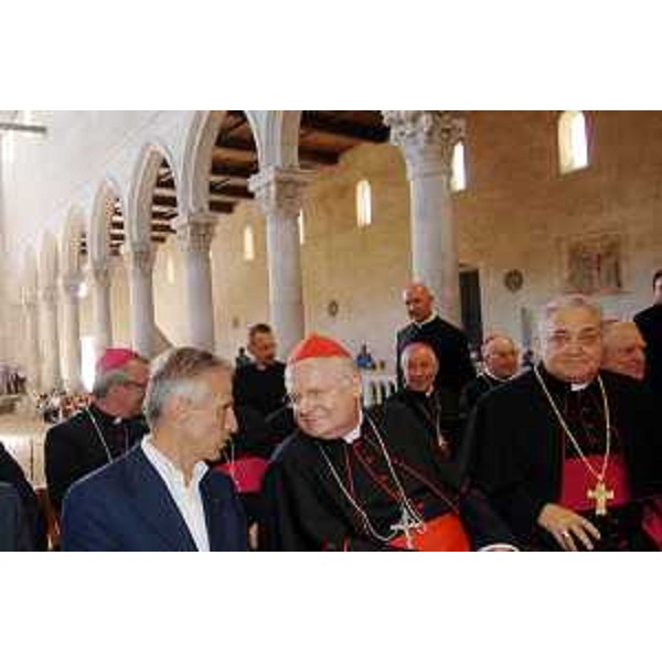 Riccardo Illy (Presidente Regione Friuli Venezia Giulia) con Angelo Scola (Cardinale patriarca Venezia) e Dino De Antoni (Monsignore arcivescovo Gorizia) all'inaugurazione del restauro degli affreschi della Basilica di Aquileia. (Aquileia 12/07/07)